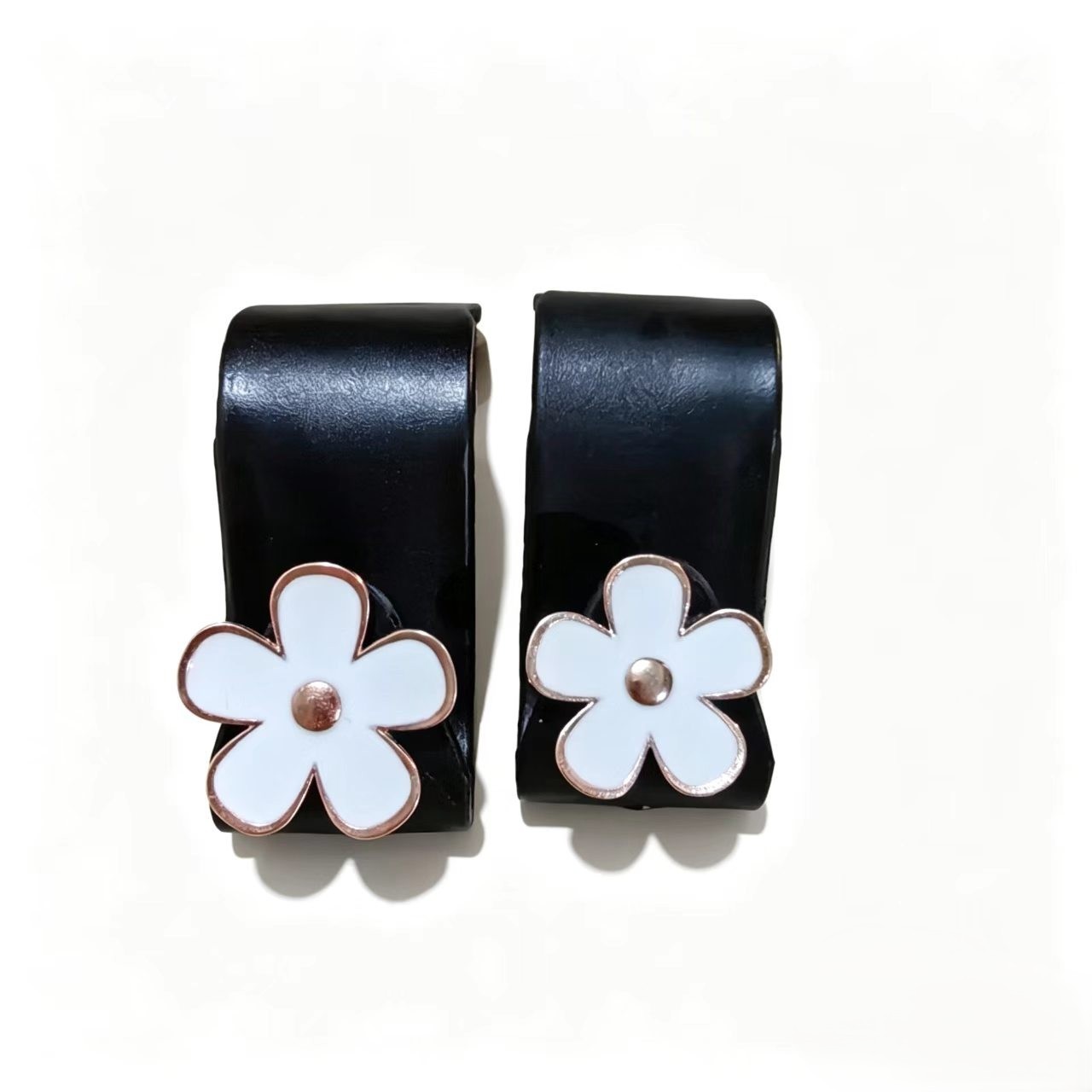 White daisy hooks (large and small, 2-pack) [Bagged]
