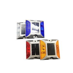 高速道路反射用交通安全反射ソーラーロードスタッドドライブウェイマーカーロードスタッド - Product Image 3