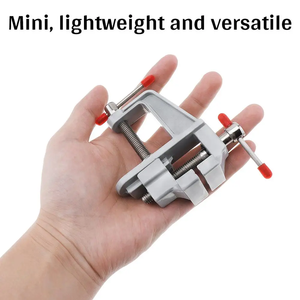 Qinbu Mini outil de réparation de pince de table de travail <span class=keywords><strong>Portable</strong></span> petite pince tigre pour la fabrication de bijoux Type de Base <span class=keywords><strong>étau</strong></span> d'établi <span class=keywords><strong>Portable</strong></span> pivotant - Product Image 4