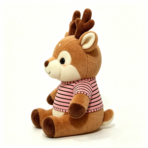 Peluche cerf assis personnalisée et adorable avec chemise rayée rose - Animal en peluche faon doux et moelleux, jouet renne des bois - Product Image 3