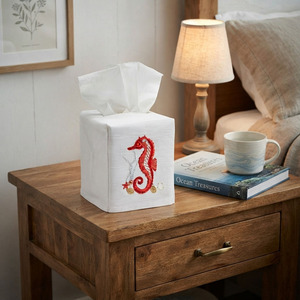 Housse de boîte à mouchoirs carrée en coton rouge corail brodé, porte-serviettes de haute qualité 100 % coton pour la décoration de la maison et des hôtels - Product Image 3