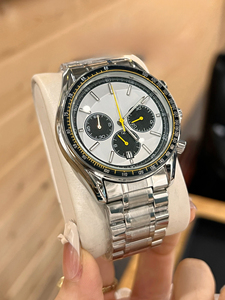 <span class=keywords><strong>Oltre</strong></span> le <span class=keywords><strong>Limiti</strong></span>, Presenza Dominante, Sempre Fedele all'Intenzione Originale, Inseguendo la Perfezione - Orologio Meccanico - Product Image 1