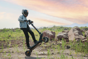 สกู๊ตเตอร์ไฟฟ้า KuKirin G2 Master Commuter สำหรับผู้ใหญ่, ระบบขับเคลื่อนสองล้อ, หน้าจอสี, ยางลม, แบตเตอรี่ใช้งานได้ยาวนาน, สำหรับการเดินทางระยะสั้น - Product Image 5