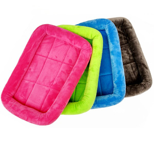 Lit pour chien en velours cristal, rectangulaire, rembourrage en fibre de polyester, lavage à la main, rose rouge, gris, vert fluorescent, bleu, couleur café - Product Image 5