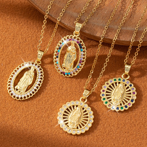 Collar con Colgante de Madonna de Circonio, Diseño Hueco Personalizado y Exquisito para Mujer, Joyería María - Product Image 1