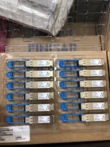 ตัวรับส่งสัญญาณแสง Finisar Ftlc1154rdpl 100gbase-lr4 Qsfp28 ความยาวคลื่น 1310 นาโนเมตร ระยะ 10 กิโลเมตร หัวต่อ Lc Smf โมดูลไฟเบอร์ Finisar Ftlc1154rdpl Ftlc1154rdpl - Product Image 6