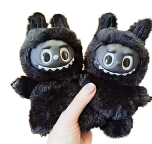 本物のLbbブラックぬいぐるみエキサイティングなマカロンビニールフェイスブラインドボックス用ミステリーボックス服オリジナル - Product Image 1