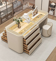 Table de toilette moderne en pin massif style crème avec miroir éclairé et tiroirs double face
