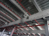 Conduit en tissu flexible de conception industrielle avec trous pour gymnase, école, magasin, hôpital et salle