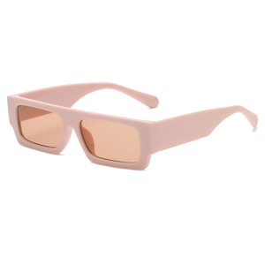 Occhiali da Sole Vintage Quadrati Neri Rettangolari di Tendenza 2024 per Uomo e Donna con Logo Personalizzato - Product Image 6