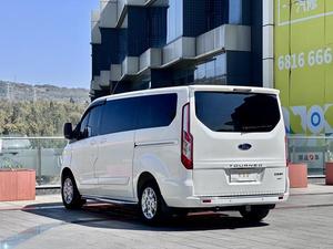 <span class=keywords><strong>Ford</strong></span> Tourneo <span class=keywords><strong>2020</strong></span> 2.0T Edizione Elite Usata - Product Image 4