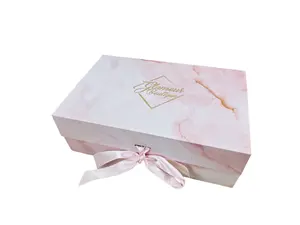 Boîte cadeau magnétique pliable personnalisée avec fermeture à ruban Boîte cadeau de luxe en carton en papier pour perruques Boîte d'emballage pour vêtements et t-shirts