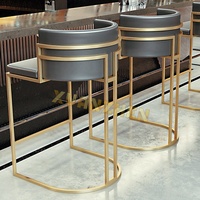 Chaise haute de bar en acier inoxydable et velours, idéale pour la maison, l'hôtel et les événements (mariages) - Offre spéciale