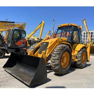 Chargeuse-pelleteuse sur pneus d'occasion JCB 3CX de 8 tonnes, flexible et polyvalente, pour le nivellement des sites de puits de gaz shale, idéale pour tous les terrains - Product Image 5