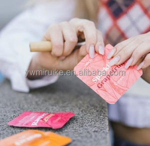 <span class=keywords><strong>ไม้</strong></span>นวดน้ำมันหอมระเหยแบบเติมได้สำหรับใช้ส่วนตัวบรรเทาอาการคลื่นไส้กลิ่นหอมบรรเทาอาการปวดปวดปวดบรรเทาอาการคลื่นไส้กลิ่นผล<span class=keywords><strong>ไม้</strong></span> - Product Image 1