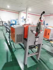 Lasersnijder Metalen Stalen Buis Pijp 1000W-3000W Cnc Besturingsmachine Servomotor Aandrijving Systeem Hiwin Guiderail Cypcut Retail Plt - Product Image 2
