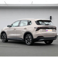 Nouvelle voiture électrique MG ES5 5 portes 5 places avec une autonomie de plus de 700 km et un moteur de 300 kW