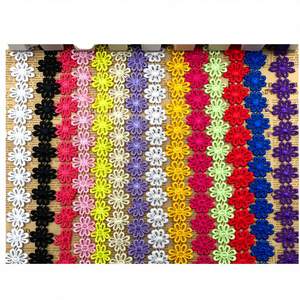 Dentelle florale en polyester brodée, écologique et colorée, 2,5 cm, pour vêtements, chaussures et sacs, vente en gros Ahe Vintage - Product Image 3