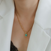 Collier pendentif en pierre précieuse Turquoise bleu ciel lien en acier inoxydable or plaqué forme fantaisie concepteur mariage saint valentin