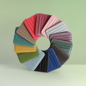 Portefeuille ultra-fin et léger en cuir véritable, mini <span class=keywords><strong>porte</strong></span>-cartes <span class=keywords><strong>de</strong></span> crédit multi-cartes pour un usage quotidien unisexe - Product Image 1