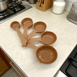 5 Piece Plastic Measuring Spoon Set Food Grade PP Minimalist Style Kitchen Baking Tools - Product Image 3