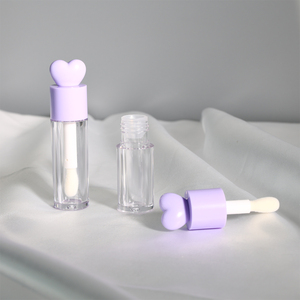 שפופרות ליפ גלוס ריקות, בצורת לב, חמודות, גליליות, אקריליות, עם אפליקטור גדול, 4 מ\\\"ל ו-6 מ\\\"ל, סיטונאי. - Product Image 5