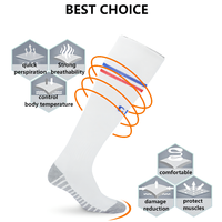 Chaussettes antidérapantes de Football, 2022 coton, chaussettes longues à rayures, nouvelle collection