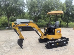 Mini Excavadora Original de 1 y 2 Toneladas CAT 301.7, Máquina Excavadora Pequeña Caterpillar 301.7, Excelente Rendimiento, en Stock, Certificación CE - Product Image 2