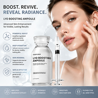 Ampoules actives de vitamine C stimulant le collagène à utiliser avec le kit de sérum anti-âge liftant et raffermissant pour unifier le teint et combattre les imperfections cutanées.