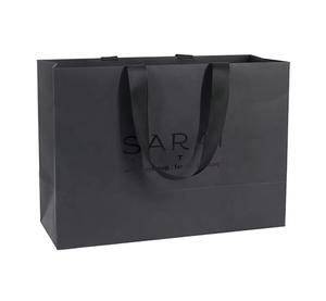 Tùy Chỉnh In Ấn Hot Foiled Logo Tái Chế Quà Tặng In Mua Sắm Túi Giấy Màu Đen Với Ribbon Xử Lý Bao Bì Túi Giấy - Product Image 2