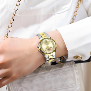 Montre à quartz pour femme Curren 9107 avec bracelet en acier inoxydable, élégante, tendance, bracelet pour femme, étanche, avec calendrier - Product Image 4