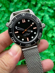 Bán Buôn Nhà Máy Giá Cơ Khí Diver 300M 8806 Phong Trào 007 Thép Trường Hợp Đồng Hồ Nam Cổ Tay Siêu Sang Trọng Relojes Hombre - Product Image 2