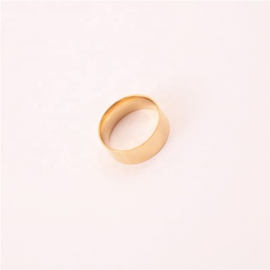 Bagues simples en acier inoxydable, 6MM, 2 pièces <span class=keywords><strong>pour</strong></span> hommes et femmes, anneau doré, bandes épaisses, empilables, Couple, disponibles en or - Product Image 5