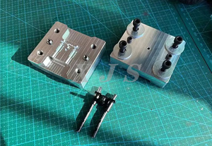 Небольшая полуавтоматическая маленькая настольная машина для литья под давлением по 20 грамм - Product Image 6