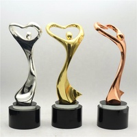 Personnalisé En Métal Danse Déesse Trophée En Cristal Avec Base Noire Prix TV & Films Personnage Cristal Danseurs Prix Souvenirs