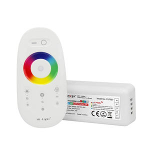Controlador <span class=keywords><strong>Led</strong></span> inalámbrico FUT027 de pantalla táctil de 2,4G, Control remoto RF 10A para tira de luz <span class=keywords><strong>Led</strong></span> Rgbw - Product Image 1