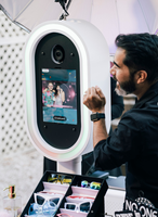 Nouvelle cabine photo intelligente 2026 pour iPad et appareil photo reflex numérique avec éclairage LED RGB, en aluminium léger, compatible avec les flashs externes