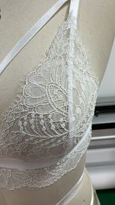 Ensemble soutien-gorge push-up à trois points avec bretelles croisées et lacets, motif floral fin, lingerie de nuit transparente en jersey pour femme - Product Image 2