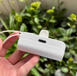 Mới nhất Mini Tipo C sạc di động công suất cao 5000ah viên nang ngân hàng điện cho <span class=keywords><strong>Apple</strong></span> <span class=keywords><strong>iPhone</strong></span> 15 Li-polymer pin 10 Wát đầu ra - Product Image 3