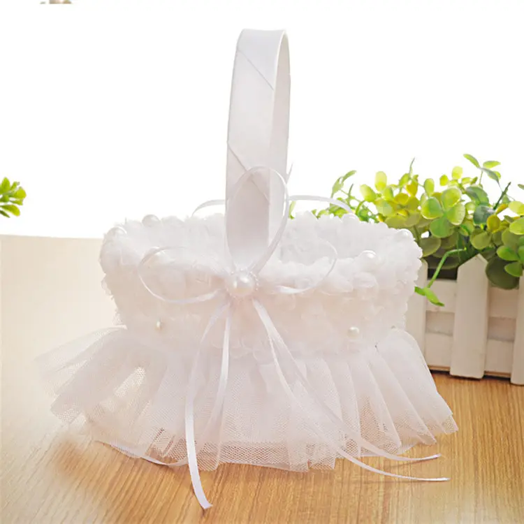Portable White Lace Flower Basket Western Ceremony Flower Girl Basket For Bride Wedding Party Supplies