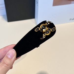 <span class=keywords><strong>2025</strong></span> thiết kế mới bán buôn thời trang phong cách sang trọng vải Phụ kiện tóc kẹp tóc Cô Gái Tóc Claw Clips - Product Image 6