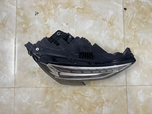 ชุดไฟหน้า Audi A4L ปี 17-19 12V รุ่น High-End <span class=keywords><strong>Matrix</strong></span> <span class=keywords><strong>LED</strong></span> พร้อมไฟ Daytime Running Lights สำหรับรถดัดแปลงและอัพเกรด - Product Image 2