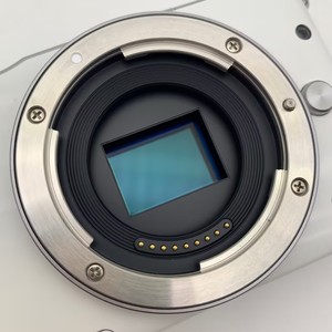 กล้องมิเรอร์เลส <span class=keywords><strong>M10</strong></span> รุ่นดั้งเดิม 18MP พร้อมเลนส์ 15-45 มม. รองรับการ์ด SD ตัวเลือกสำหรับผู้เริ่มต้น - Product Image 6