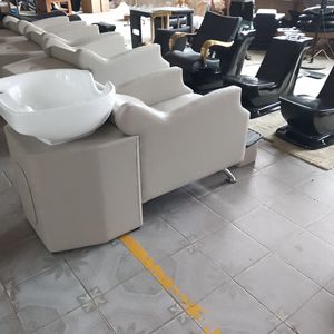 Sillón de Lavacabezas Moderno para Salón de Belleza, Unidad de Lavado de Cabello con Respaldo, Estación de Lavado para Barbería - ¡Gran Oferta! - Product Image 3