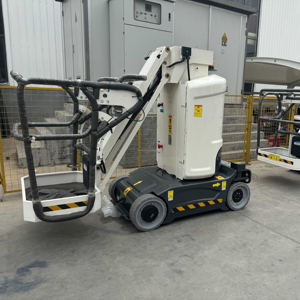 Plataforma Vertical Pequeña <span class=keywords><strong>para</strong></span> Discapacitados, Elevador de 12 Metros, Equipo de Logística <span class=keywords><strong>para</strong></span> Almacenes Usado, Motor de Acero, Accionamiento por Cilindro Hidráulico - Product Image 5
