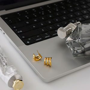 J & D orecchini in filo minimalista alla moda 18k placcatura oro acciaio inossidabile classico 3 strati di filo cavo orecchino - Product Image 4