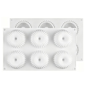 Molde de Silicona Antiadherente de 6 Cavidades para Pastel Bundt, Grado Alimenticio, para Hornear Mousse, Chocolate y Postres en Horno - Product Image 1