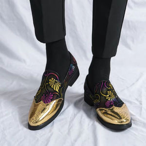 Zapatos de Vestir de Negocios para Hombre, Estilo Brogue, Diseño de Moda 2025, Punta en Pico, Sin Cordones, Cuero Genuino - Product Image 1