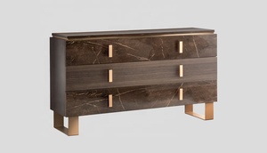 Juego de Muebles de Dormitorio de 5 Piezas, Estilo Italiano Contemporáneo, Tapizado en Madera Maciza, con Espacio de Almacenamiento, Color Marrón Dorado, Tallado a Mano - Product Image 5