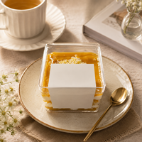 Boîte d'emballage carrée transparente en PS de qualité alimentaire avec revêtement UV pour desserts, tiramisu, gâteau matcha, mousse, pâtisserie à emporter